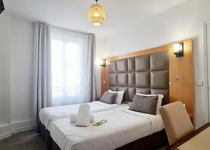 Hotel de France 18 Parijs